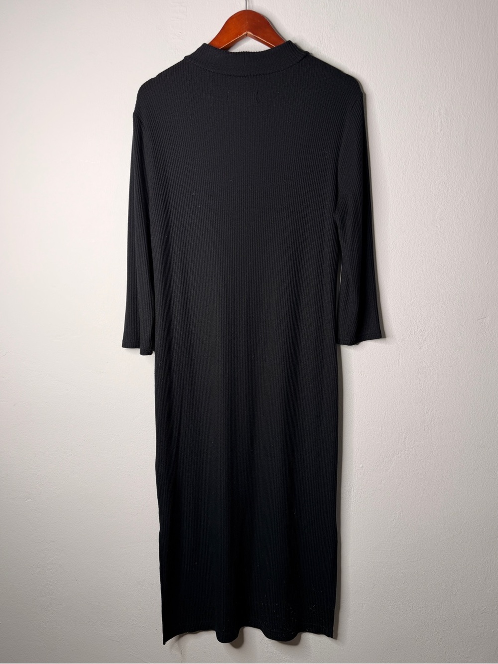 Banana Republic Black Ribbed Knit Mock Neck Midi Dress Size L